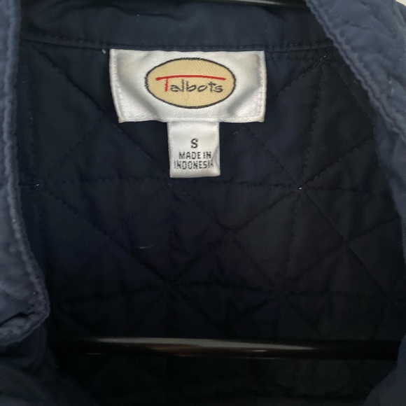 Talbots navy quilted vest - Picture 2 of 4